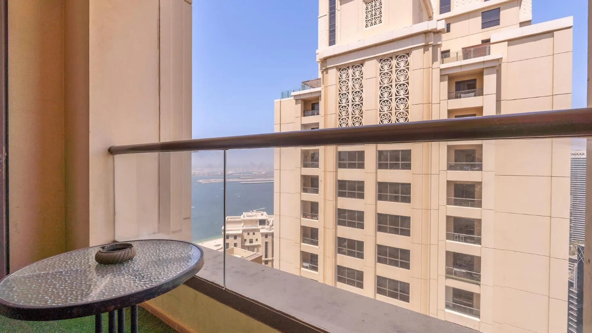 2Br In Jbr - Breathtaking Views Of Marina & Beach Dubai Apartment